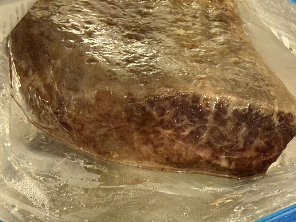 低温調理された肉塊